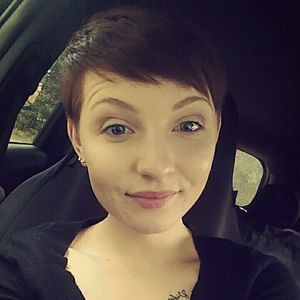 Meet your Posher, Whitney